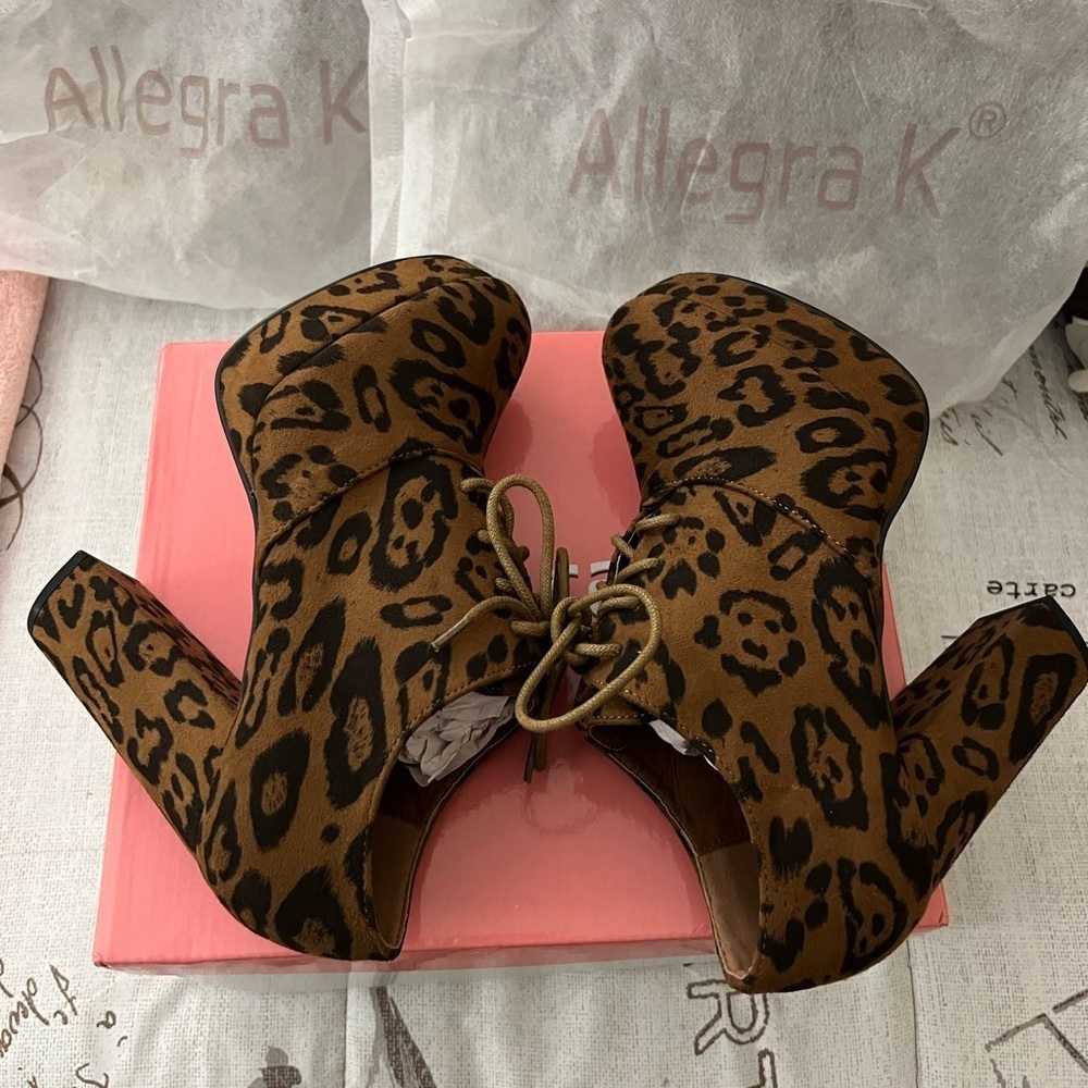 Allegra K Platform Animal Print Heels - Picture 7 of 9